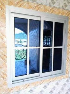 fenêtre sur mesure à Bussiere-Poitevine